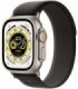 Apple Watch Ultra (GPS+Cellular) Smartwatch con Caja de Titanio 49mm Robusta y Correa Trail Negra/Gris (M/L). GPS de Precisión,